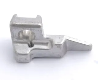 Juki Overlok 3600 3-4 İp Üst Bıçak Kütük / 121-33302