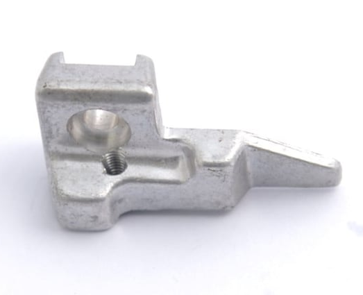 Juki Overlok 3600 3-4 İp Üst Bıçak Kütük / 121-33302
