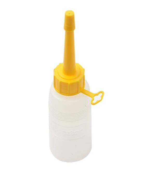 Plastik Uçlu Yağdanlık 150cc